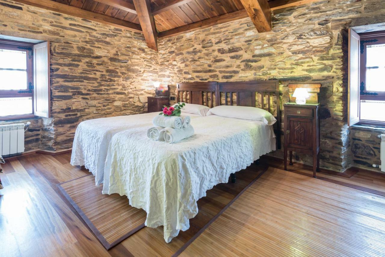 בית הארחה ואלדוויניו 	Casa Do Morcego מראה חיצוני תמונה